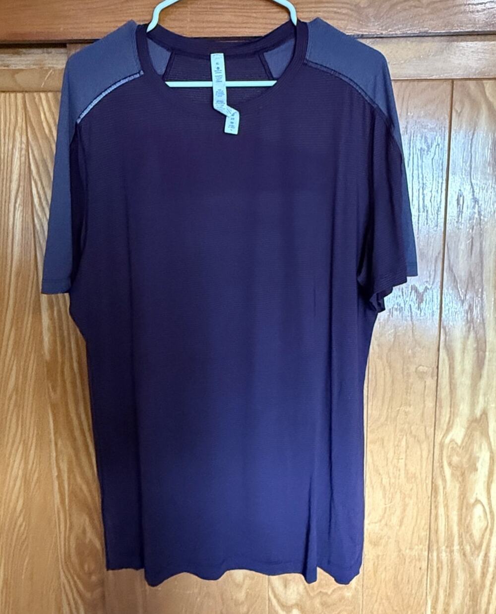 Men's Lululemon Men’s Activewear Short Sleeve T-Shirt, XL